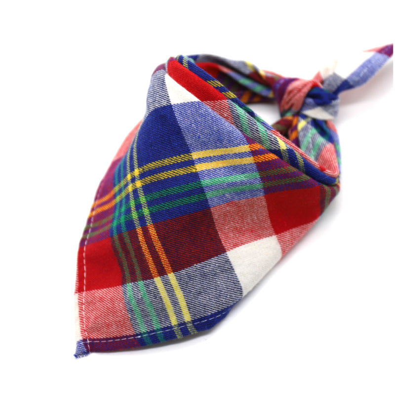Cotton flannel baby plaid to increase triangle scarf Cotton flannel baby plaid to increase triangle scarf